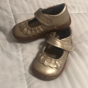 Livie and Luca Champagne Shoes, size 7